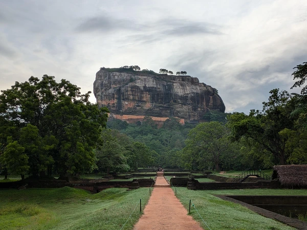 Now Boarding: 4 reasons Sri Lanka is a hot travel pick
